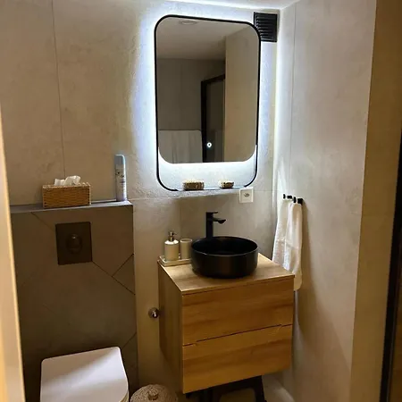 Magnifique Renove A Apartment
